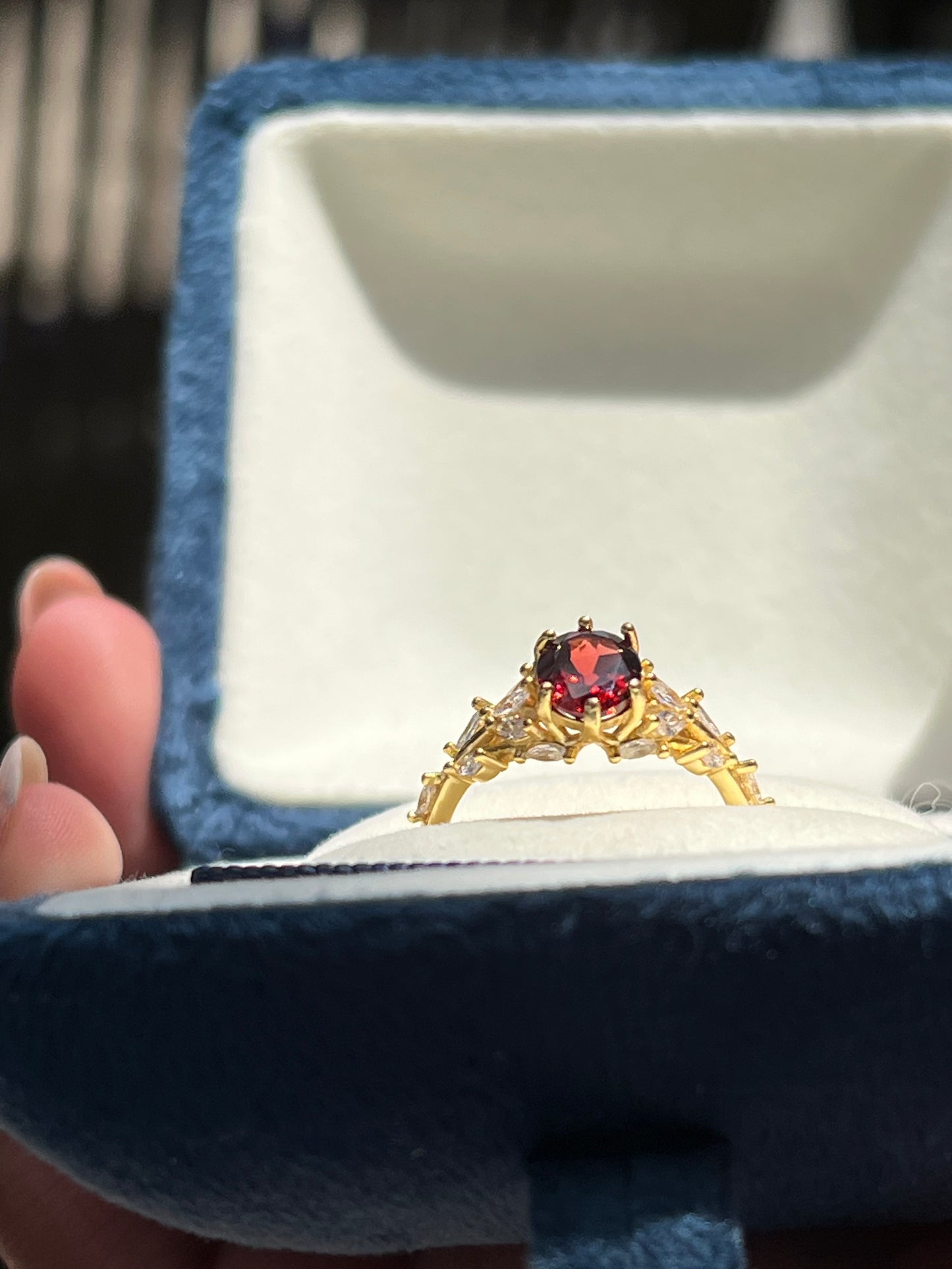 Gabby Ring Garnet