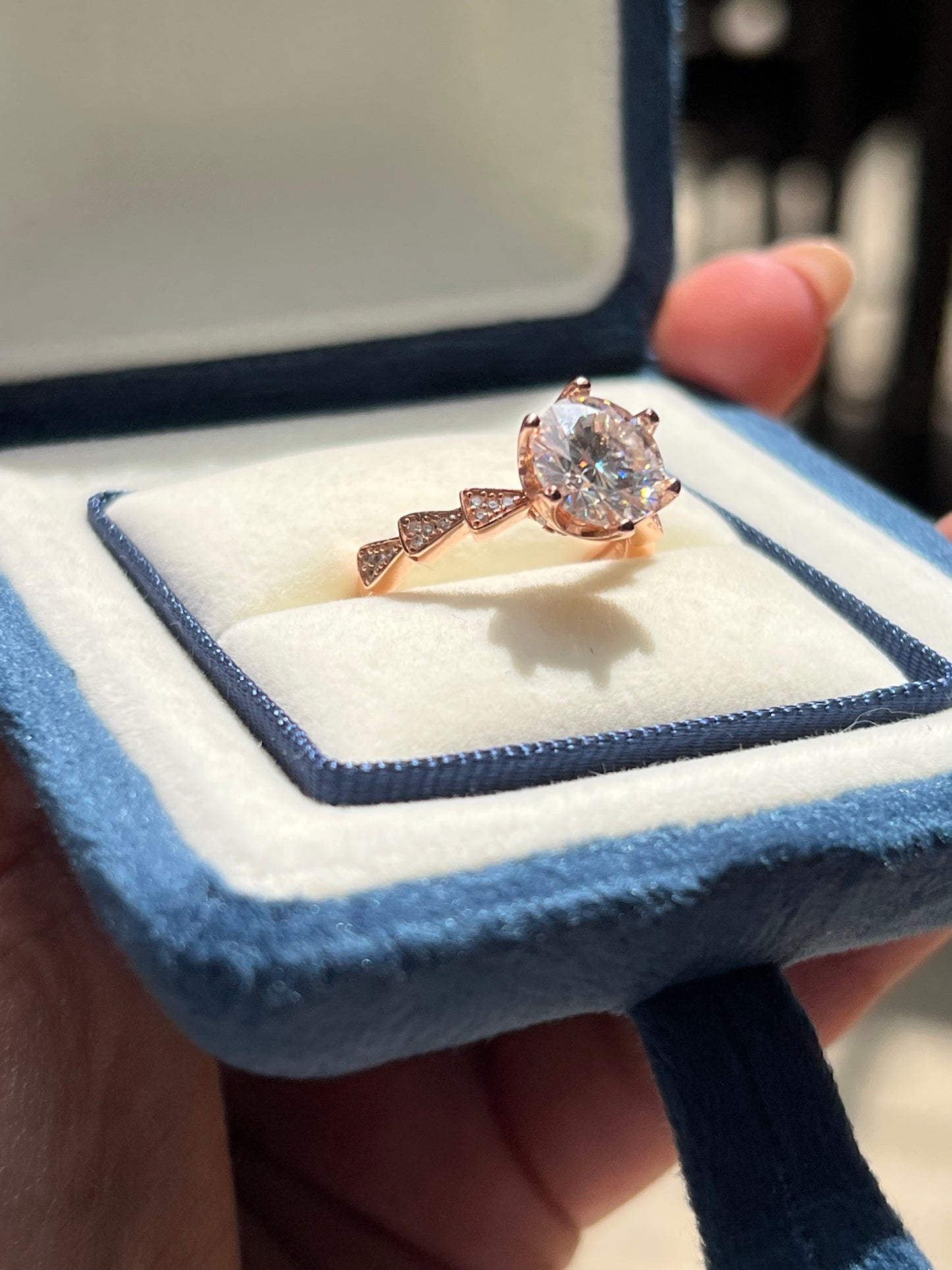 Tienna Ring Moissanite