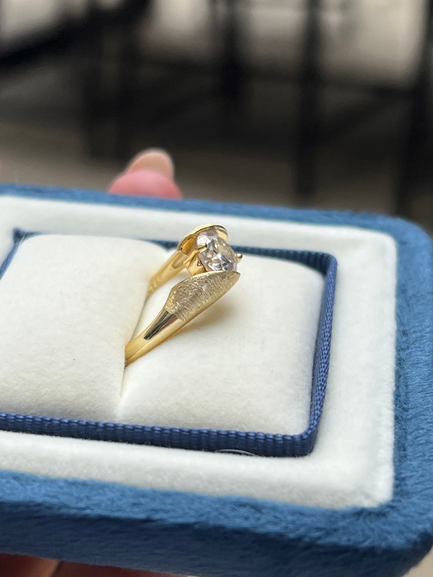 Terry Ring Moissanite