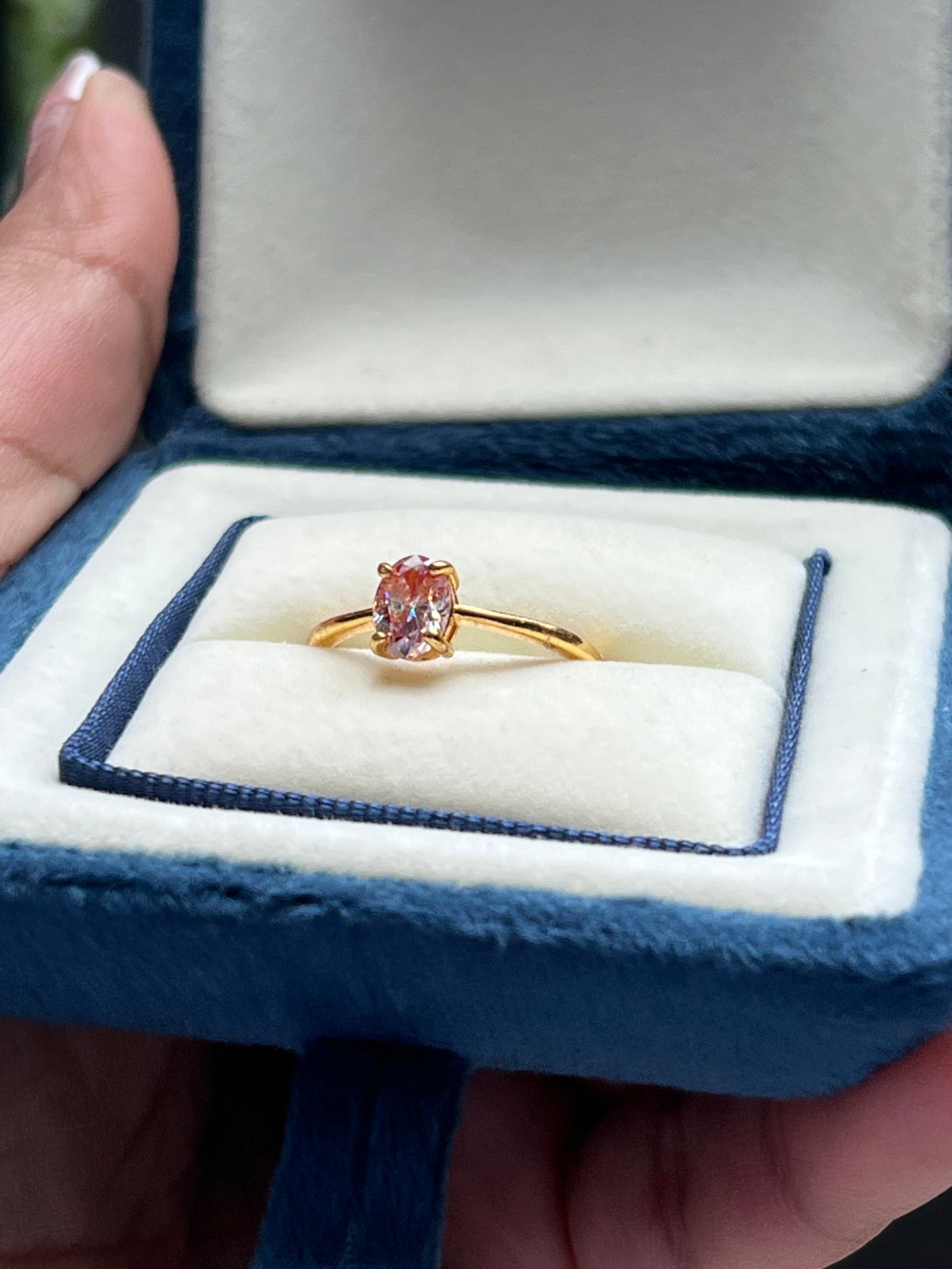 Remmi Ring Lab Sapphire