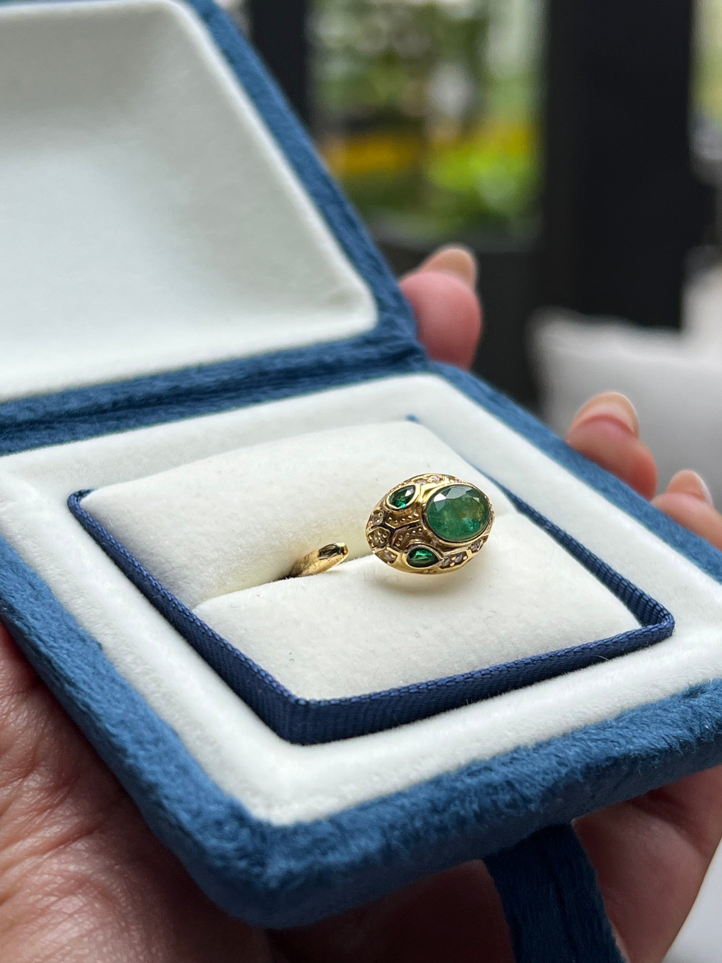 Eve Ring Emerald
