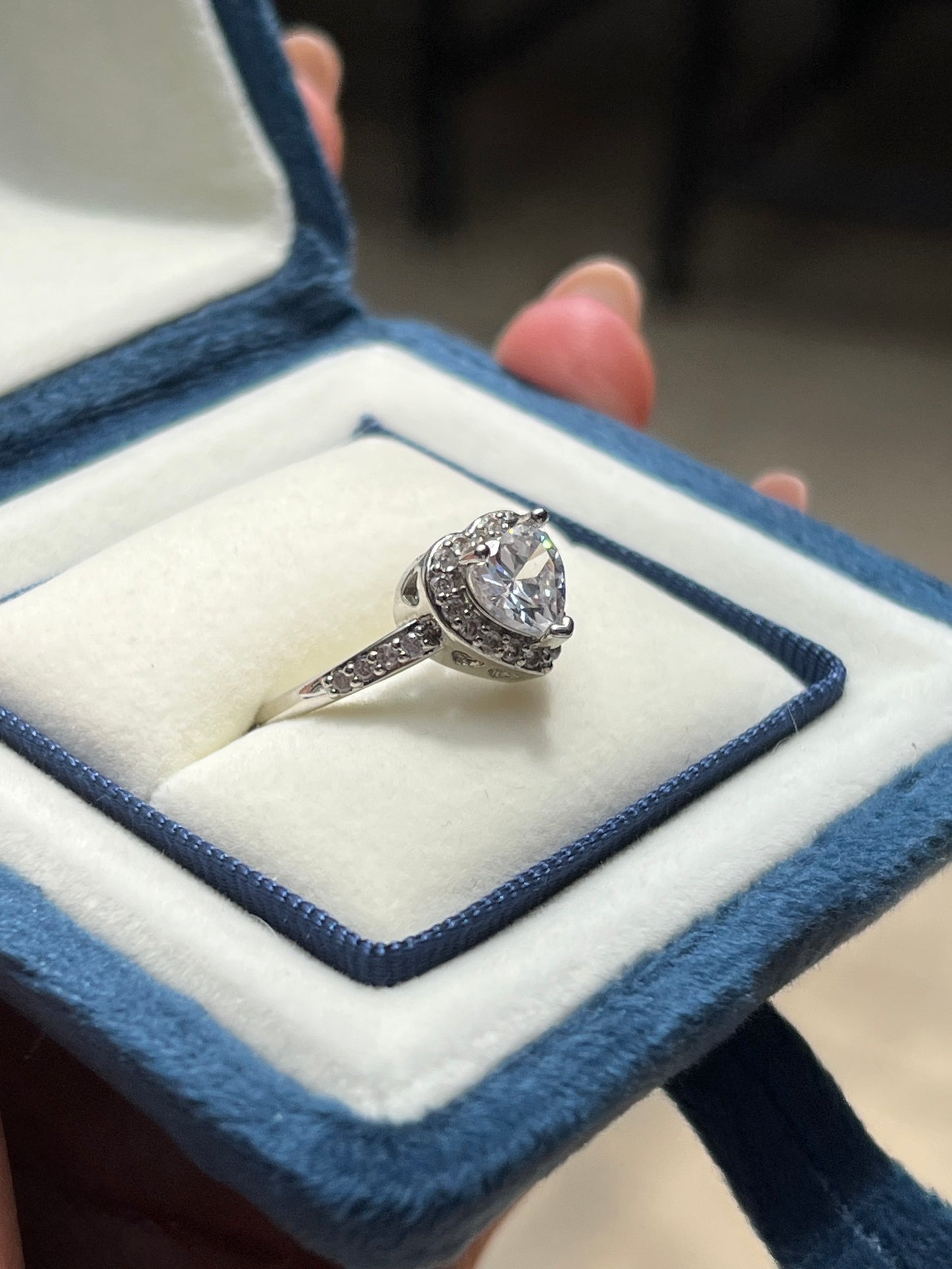 Hannah Ring Moissanite