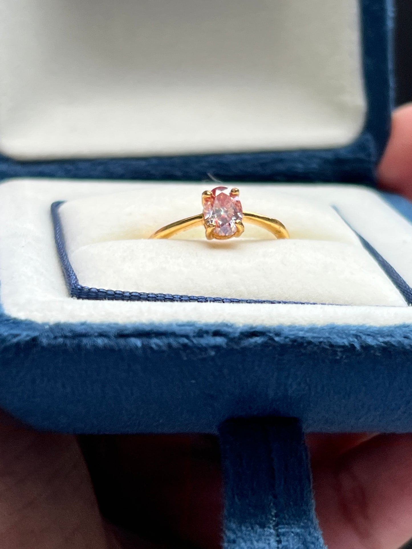 Remmi Ring Lab Sapphire
