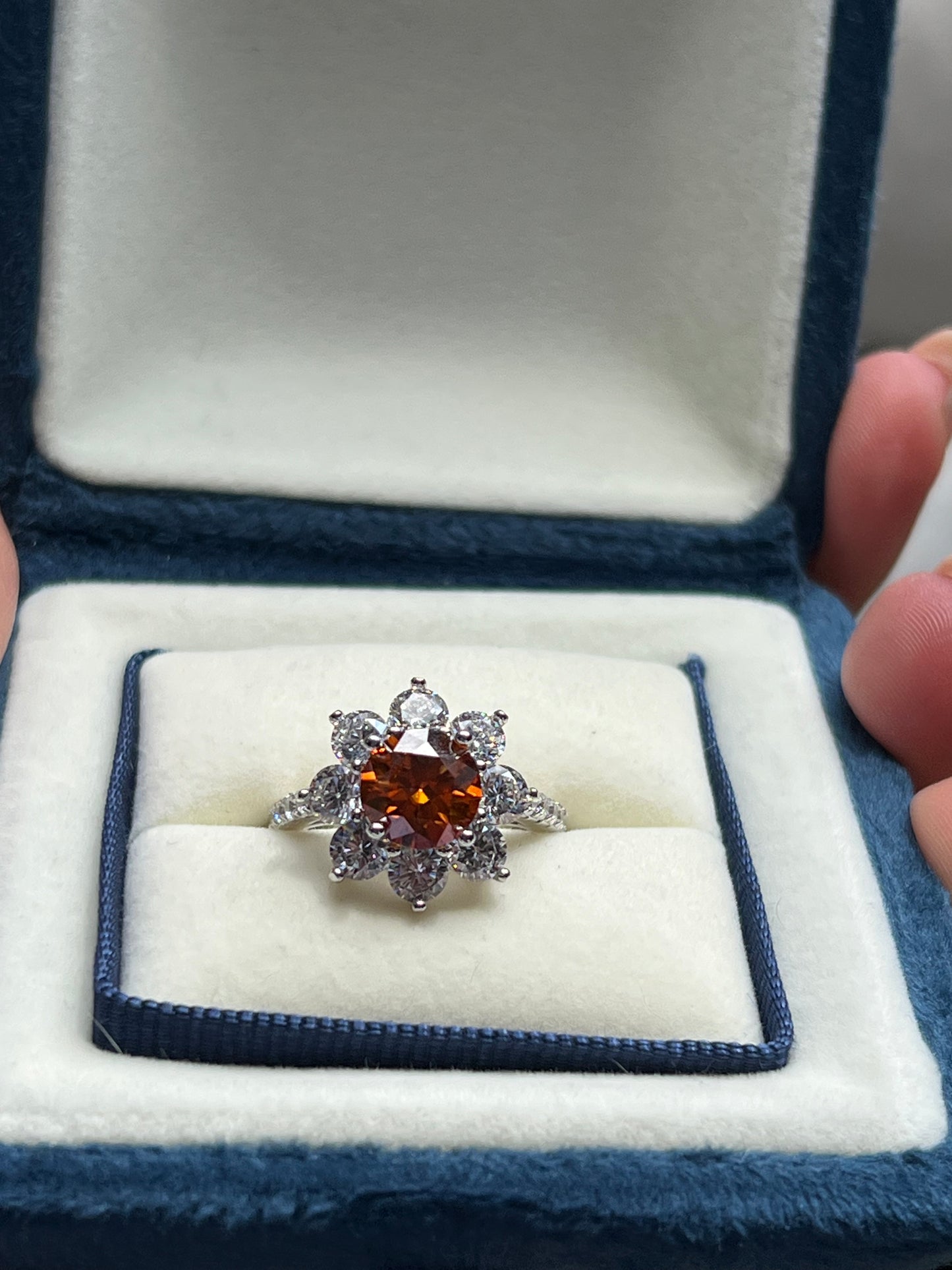 Sunny Ring Moissanite