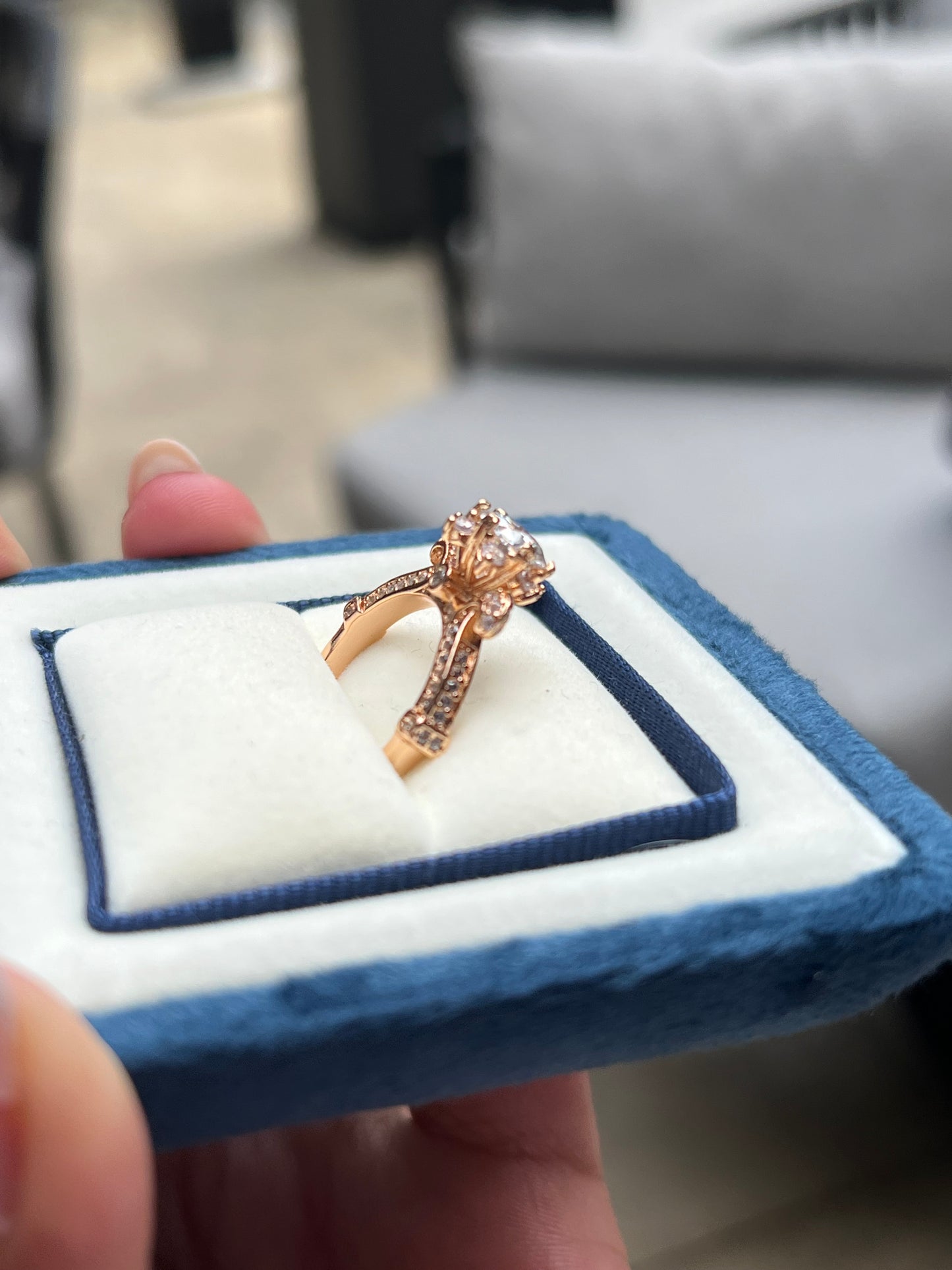 Evelyn Ring Moissanite