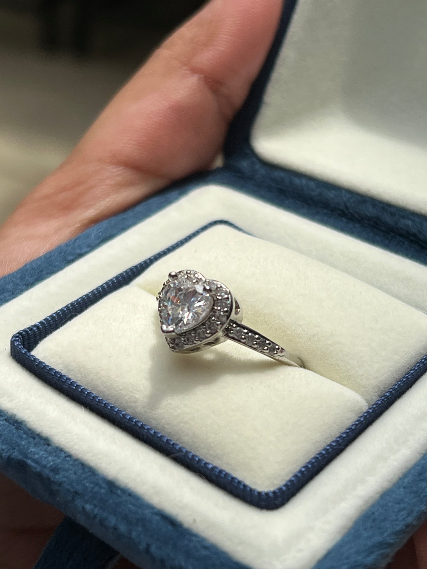 Hannah Ring Moissanite