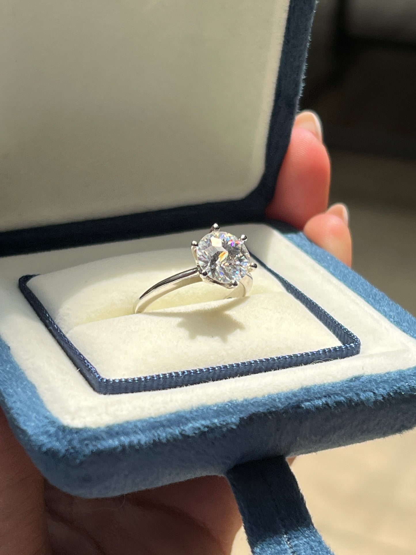 Stella Ring Moissanite
