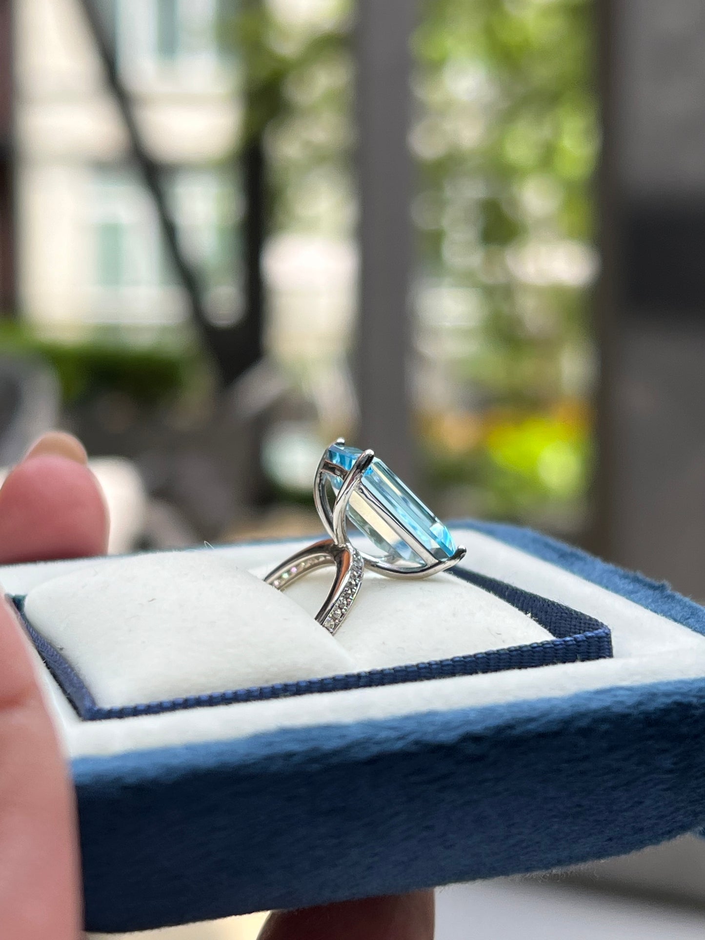 Olivia Ring Topaz