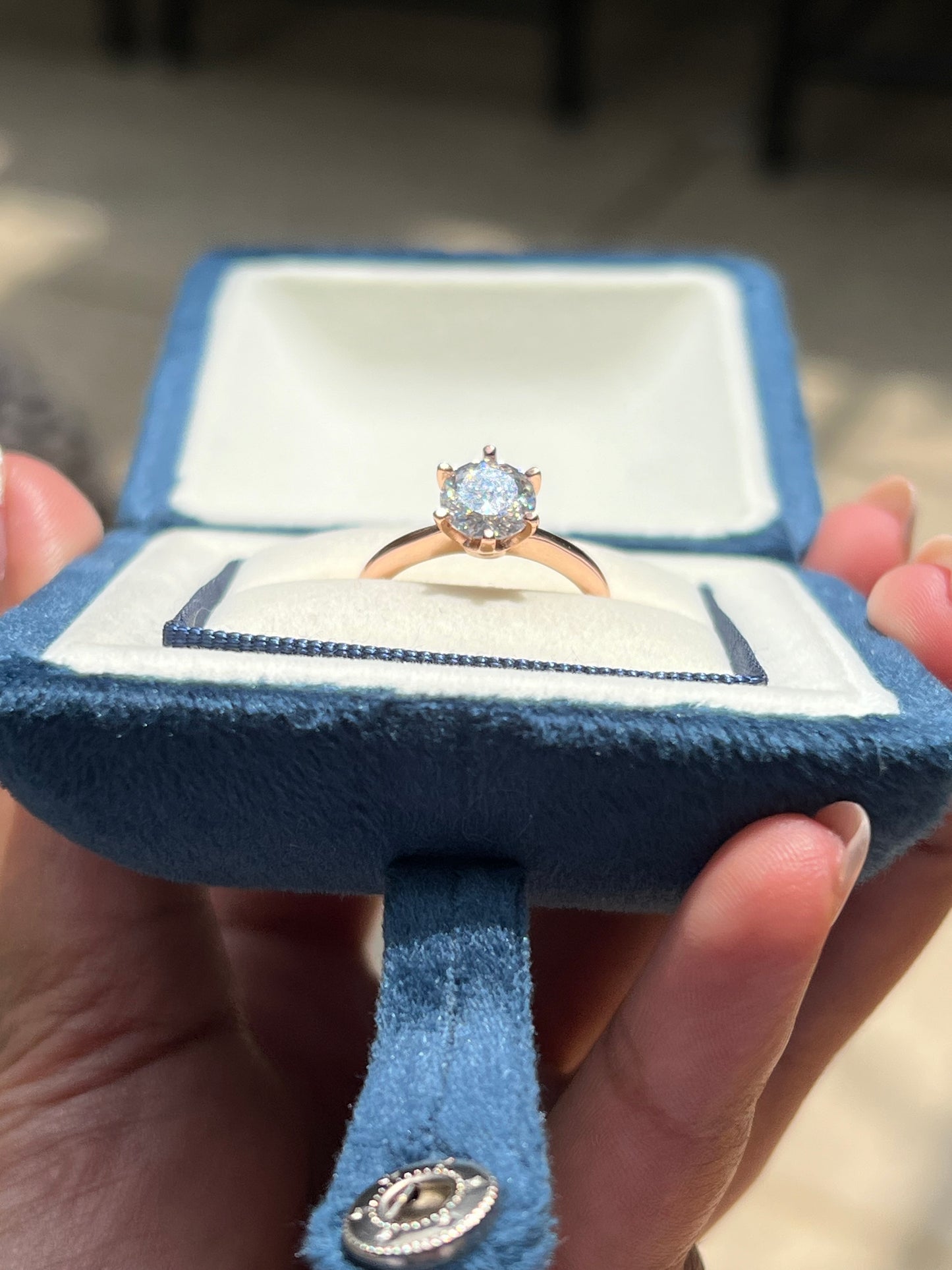 Hunter Ring Moissanite