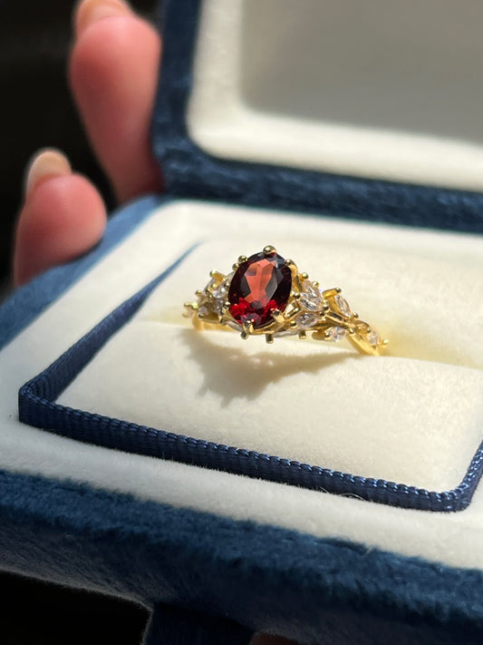 Gabby Ring Garnet