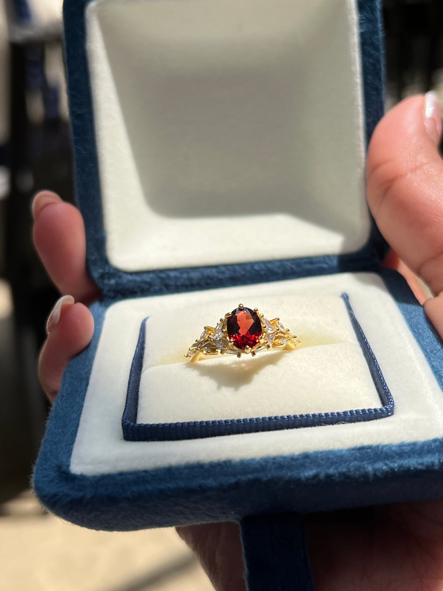 Gabby Ring Garnet