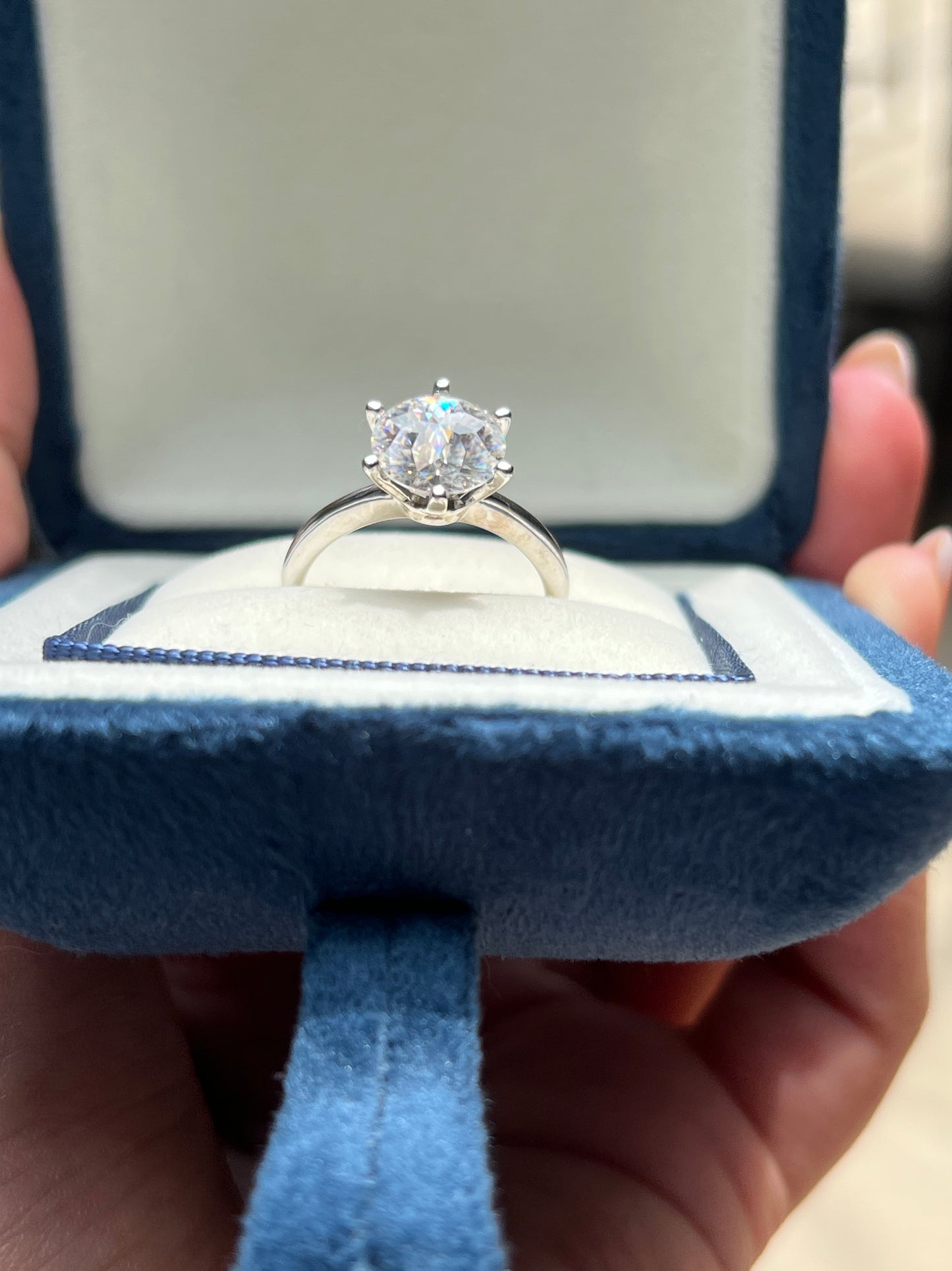 Stella Ring Moissanite