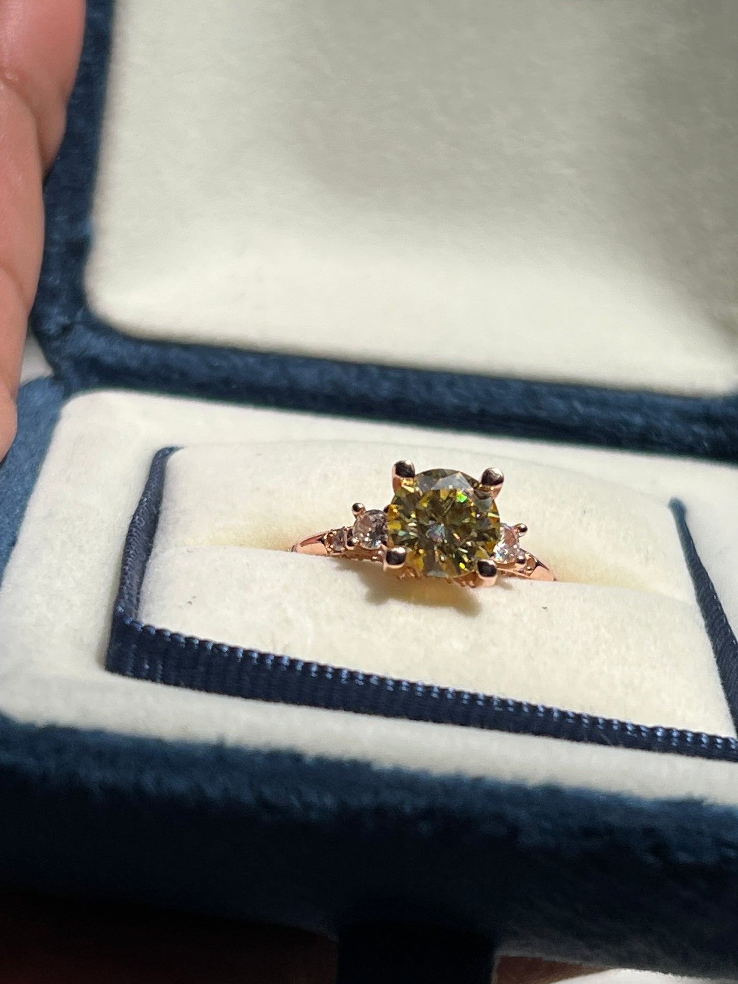 Chloe Ring Moissanite