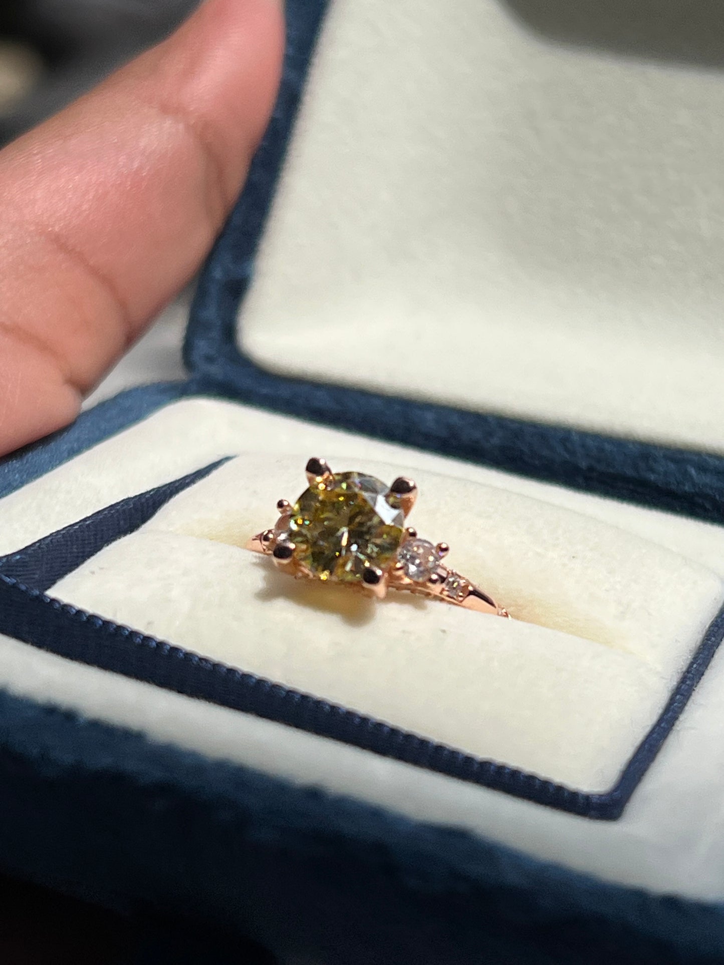 Chloe Ring Moissanite
