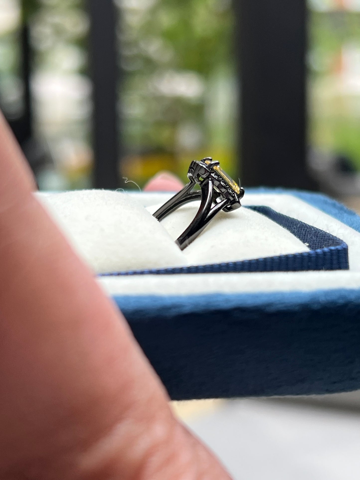 Abby Ring Moissanite