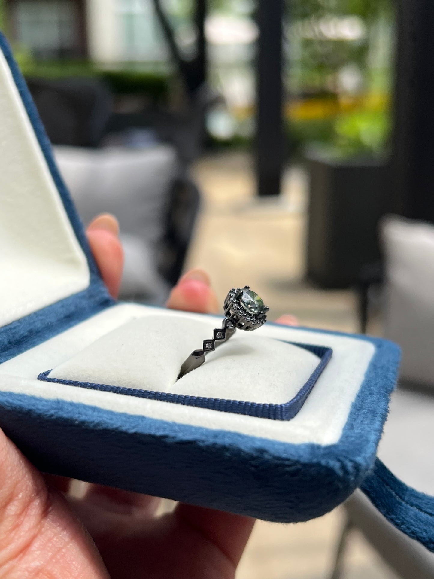 Mina Ring Moissanite