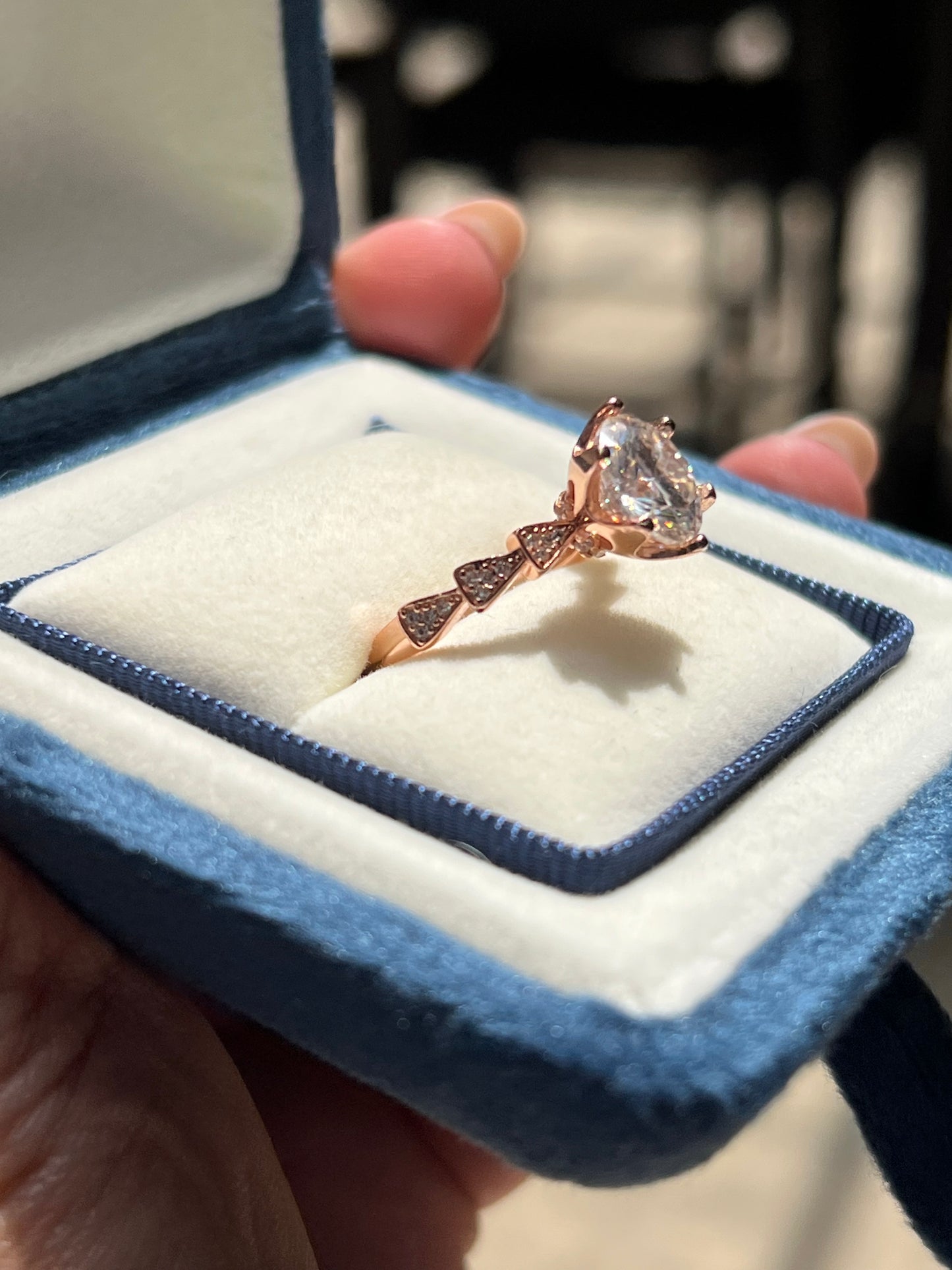 Tienna Ring Moissanite