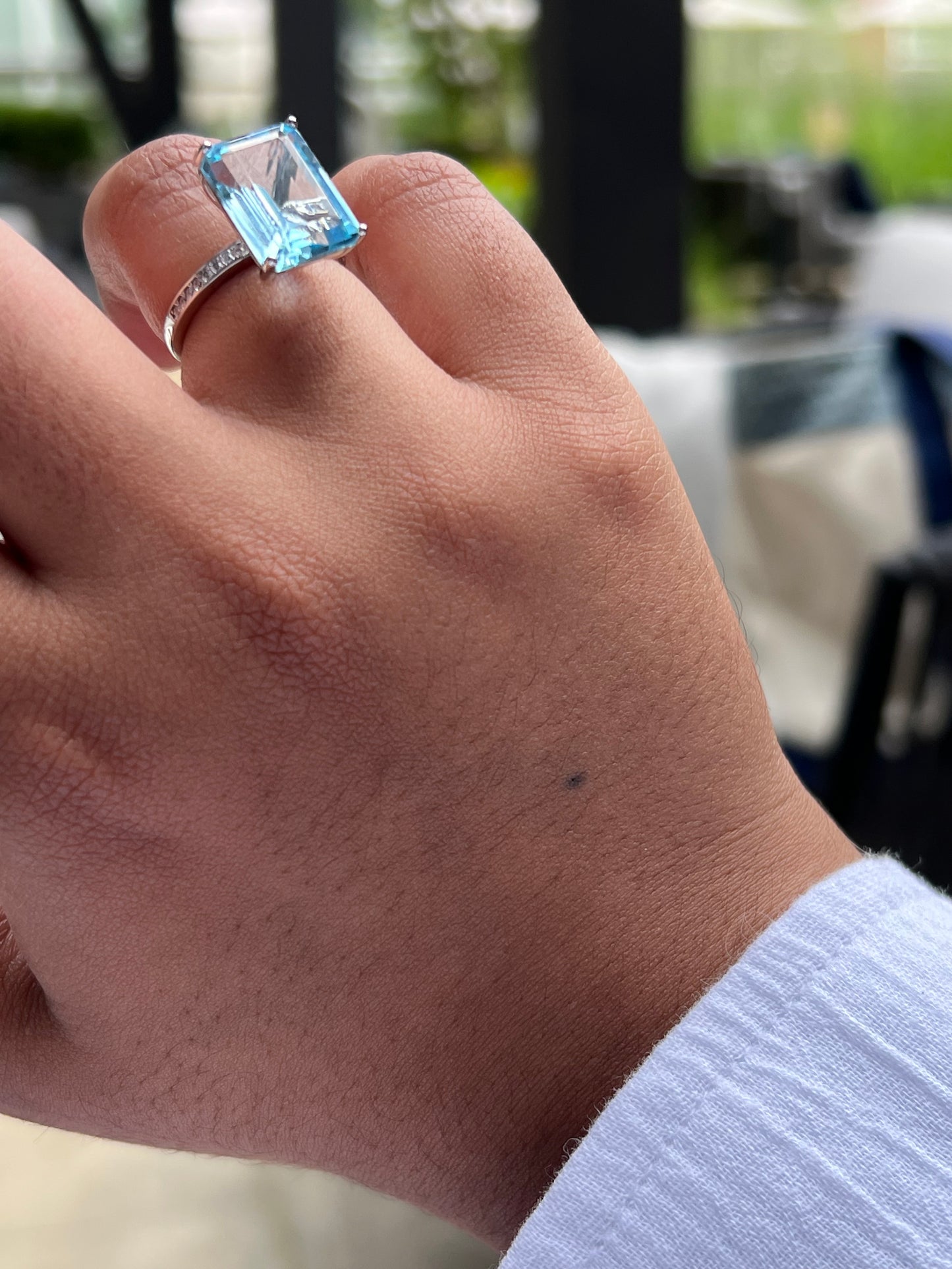 Olivia Ring Topaz