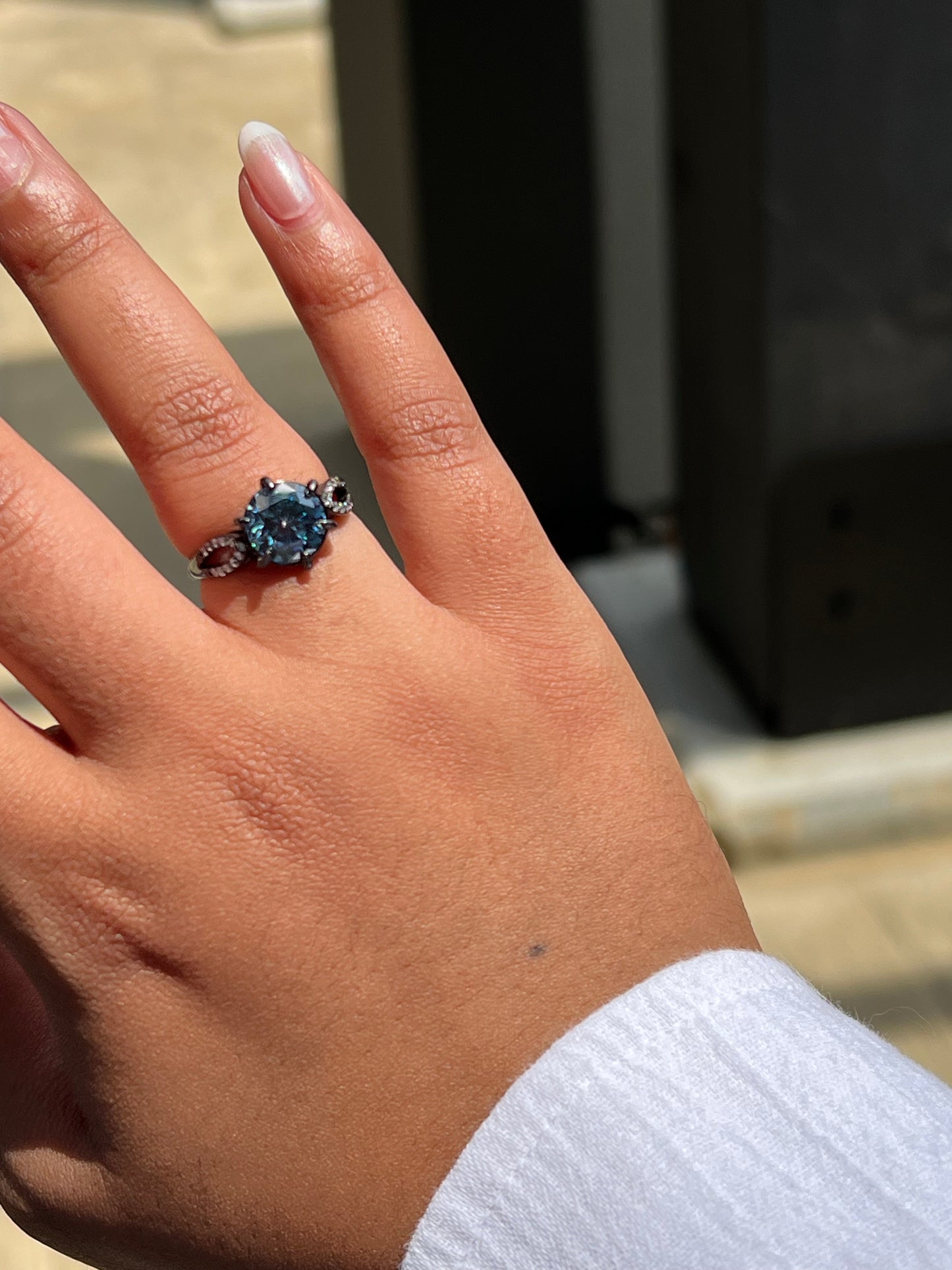 Addison Ring Moissanite