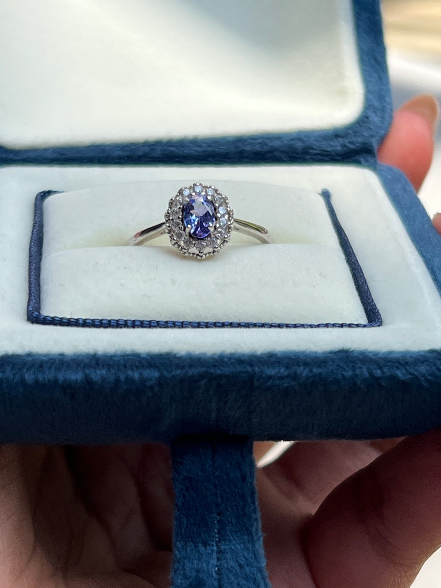 Arya Ring Tanzanite