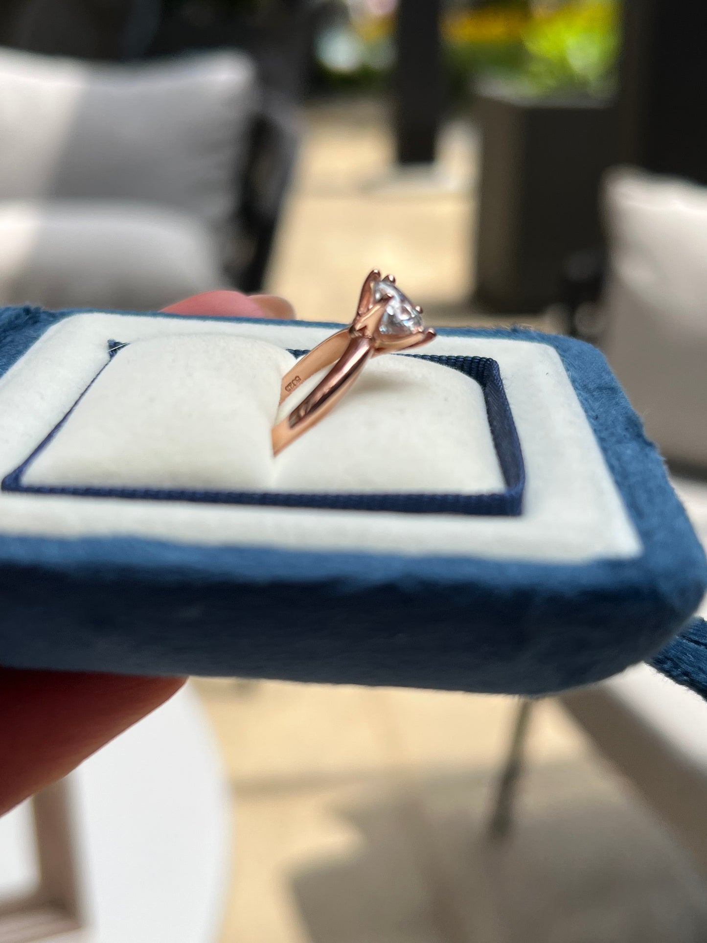 Hunter Ring Moissanite