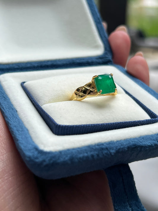 Bethany Ring Lab Emerald