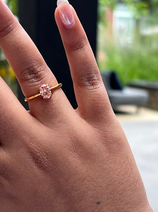 Remmi Ring Lab Sapphire