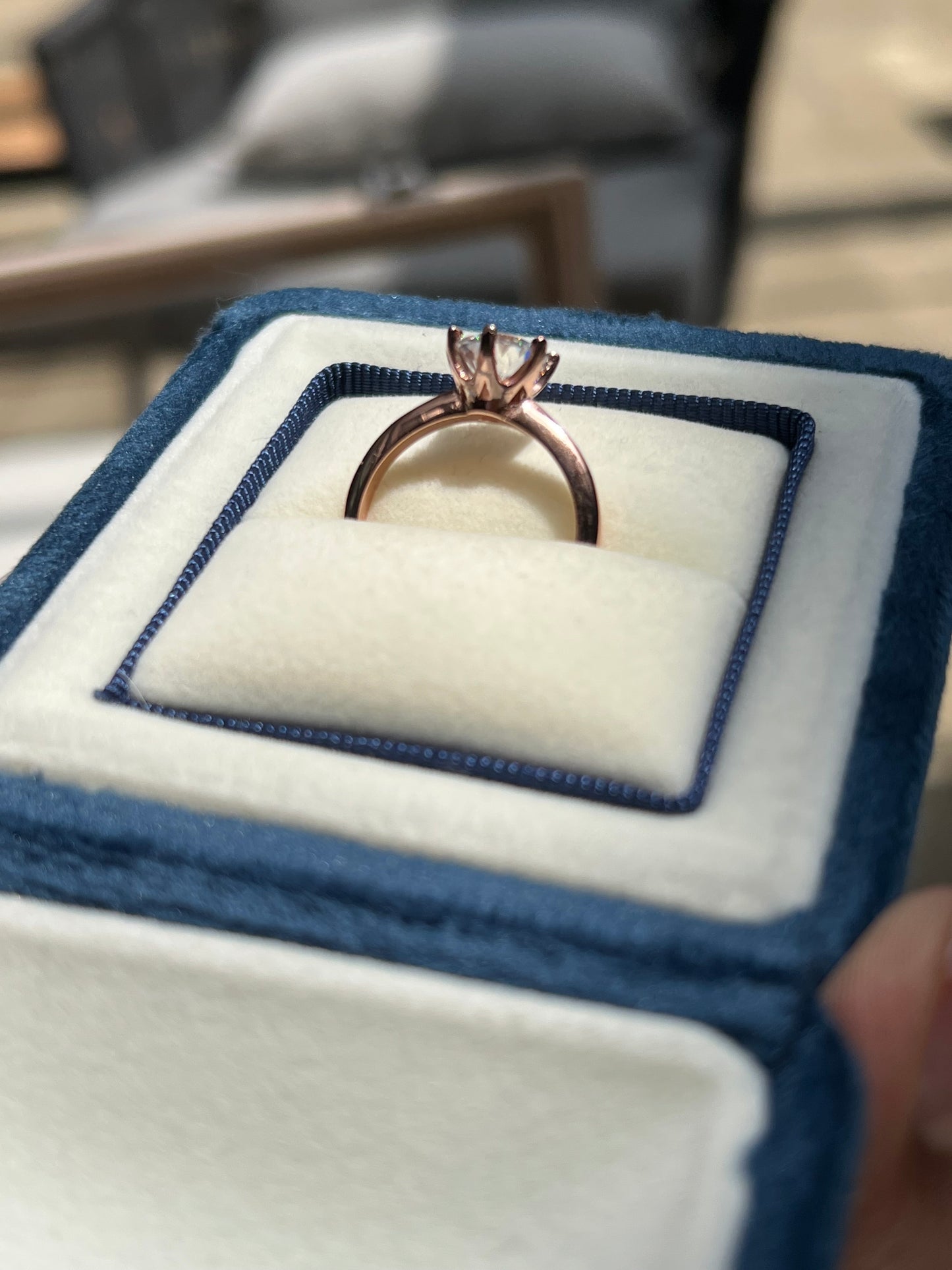 Hunter Ring Moissanite