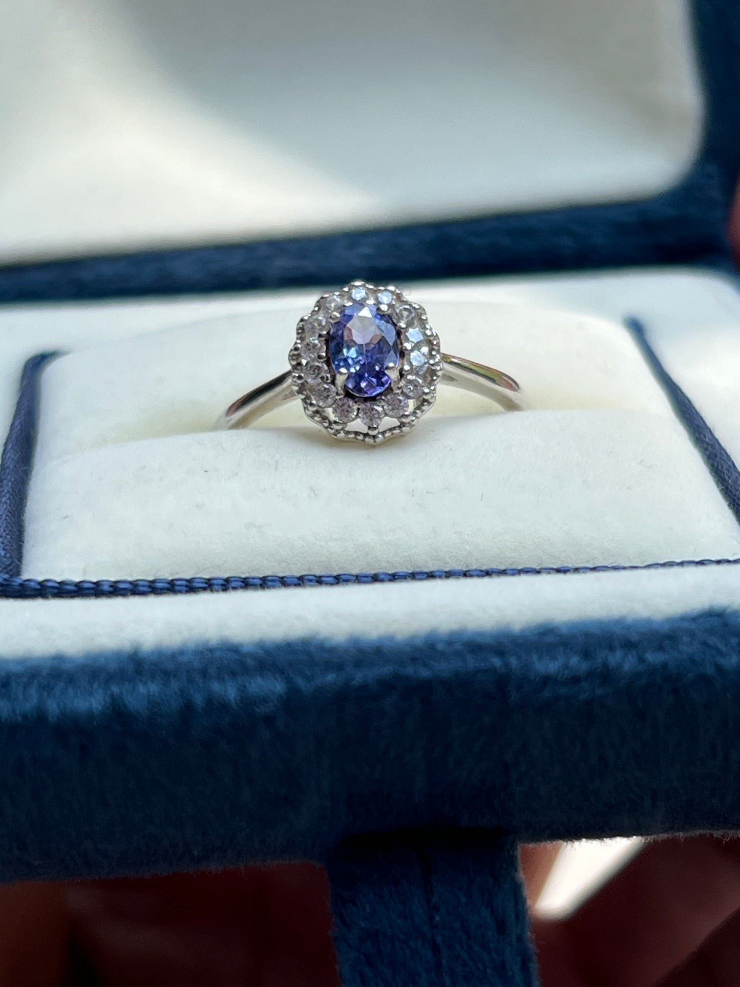Arya Ring Tanzanite