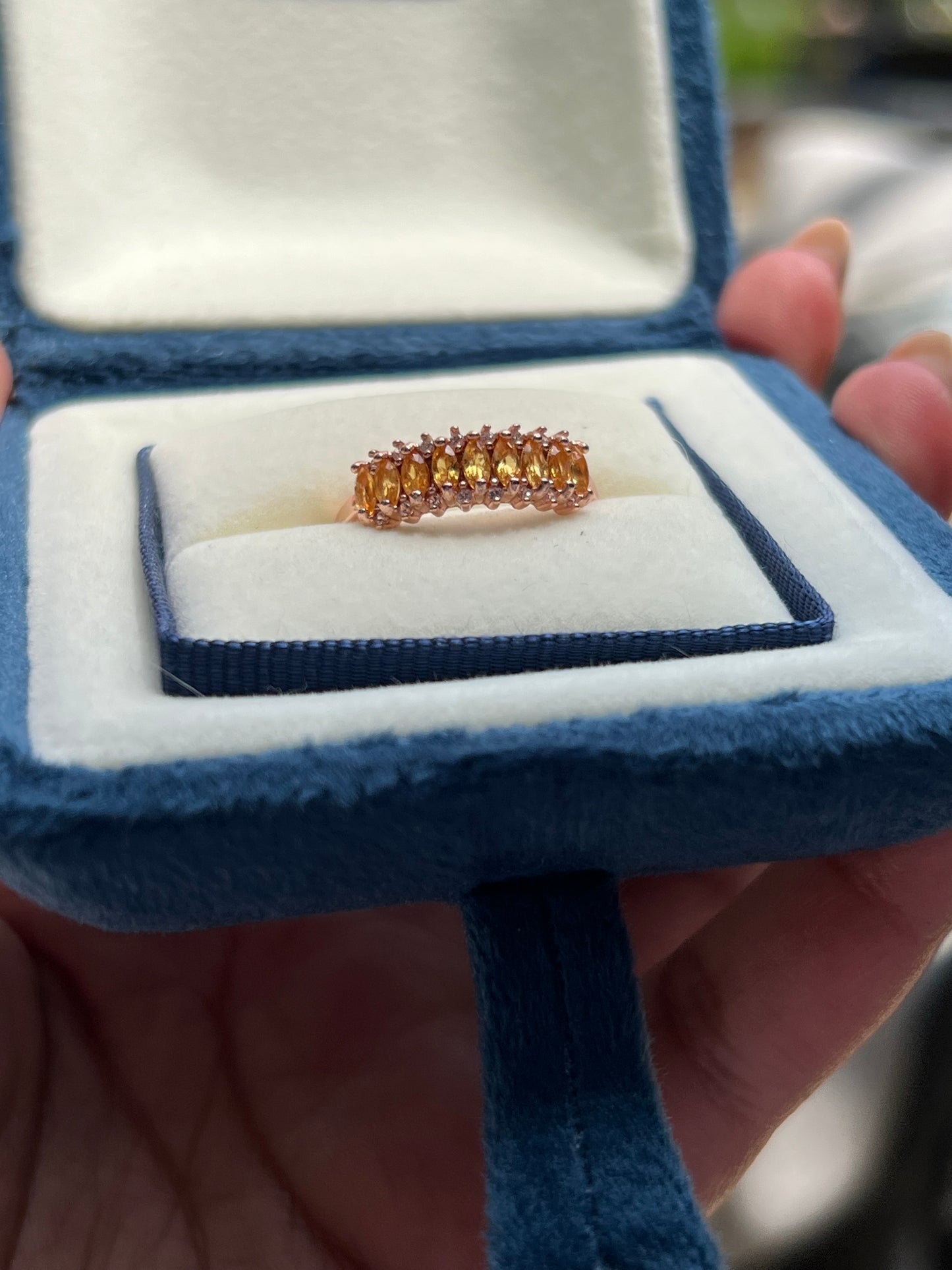 Lola Ring Garnet