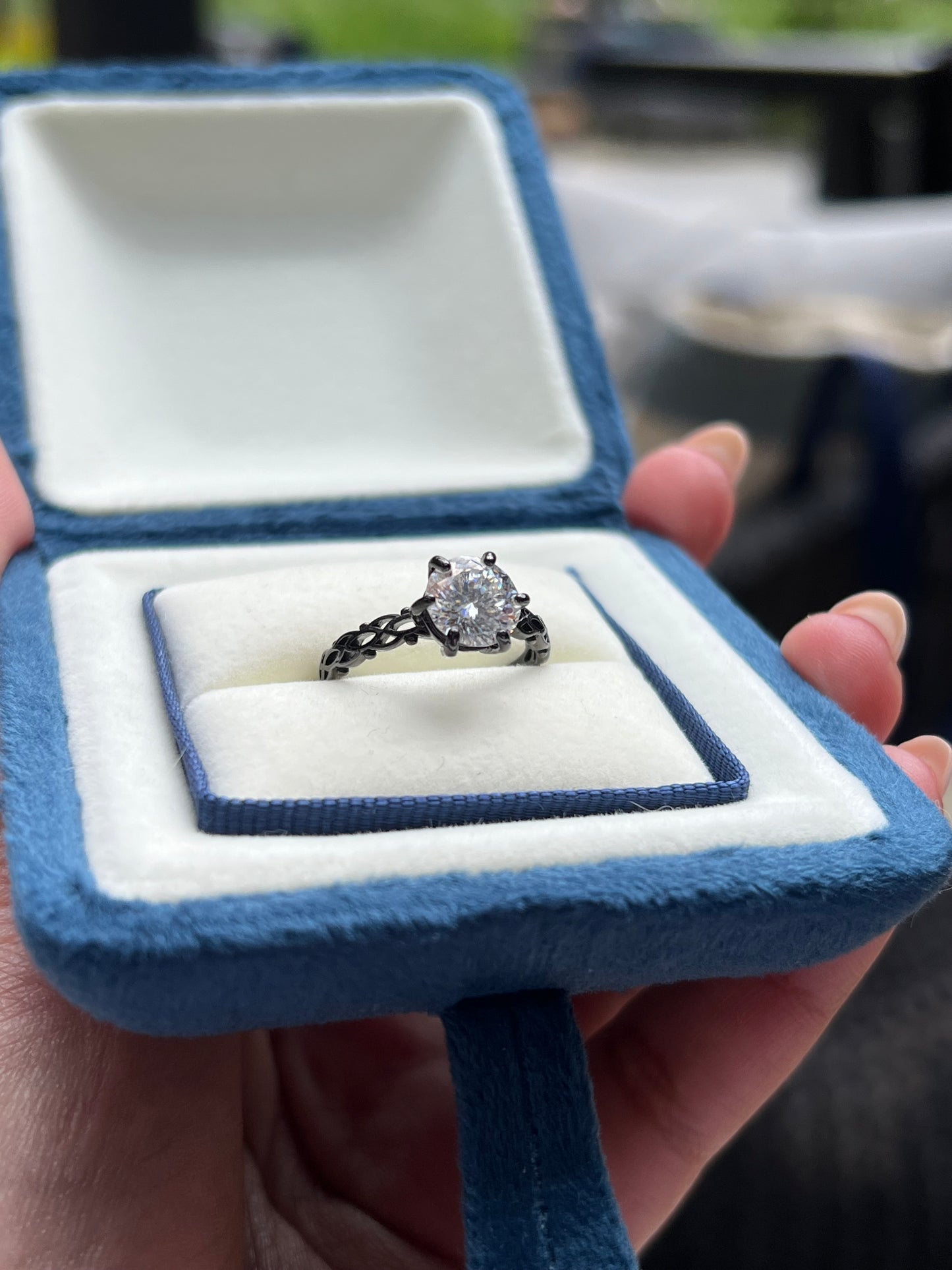 Trista Ring Moissanite