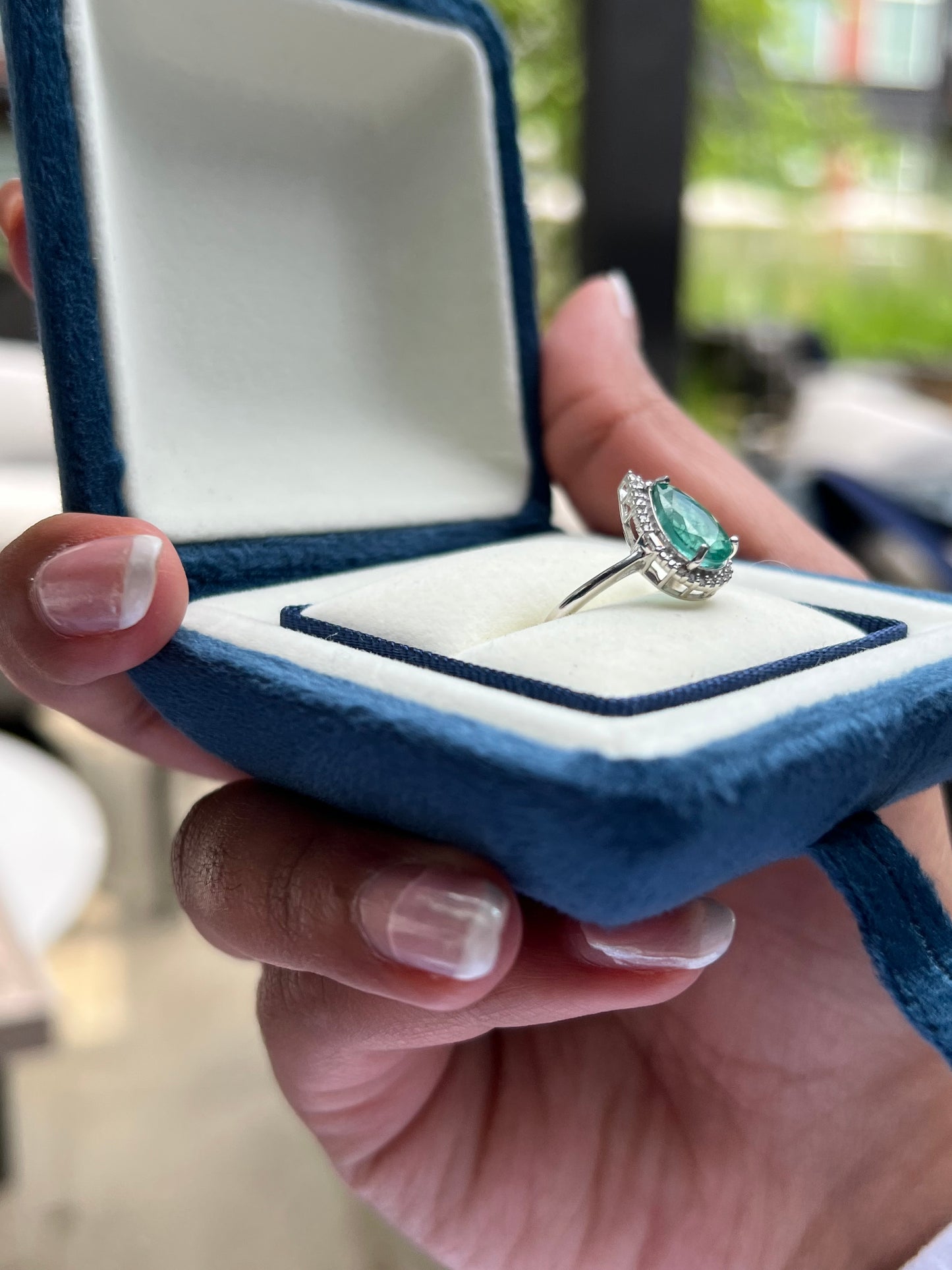 Maggie Ring Emerald