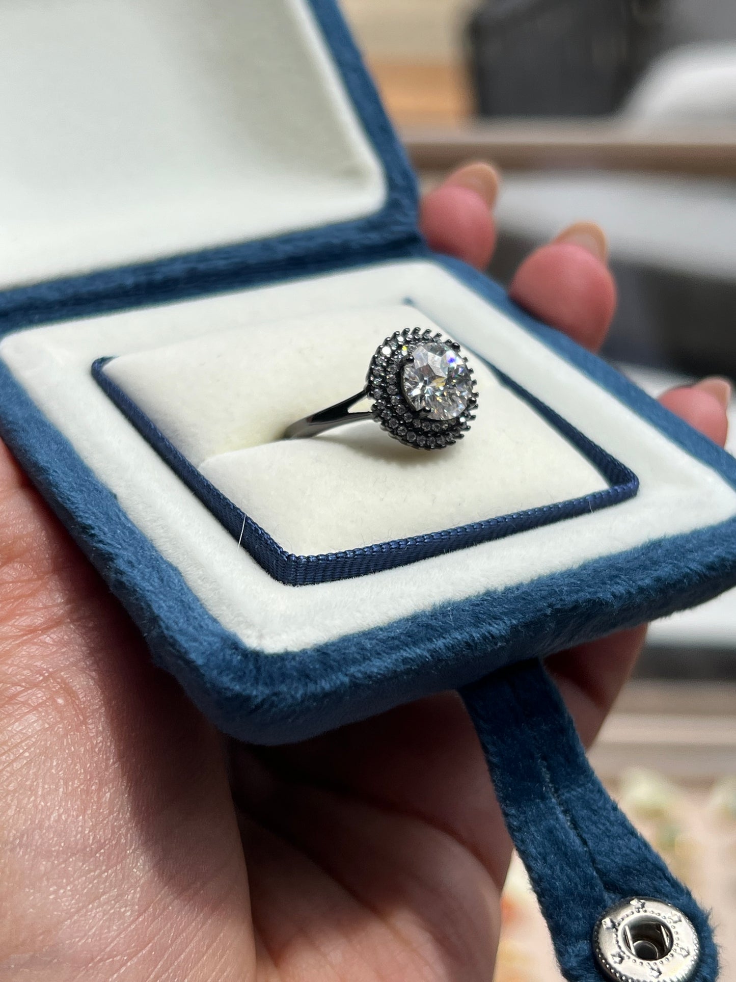 Sunburst Ring Moissanite