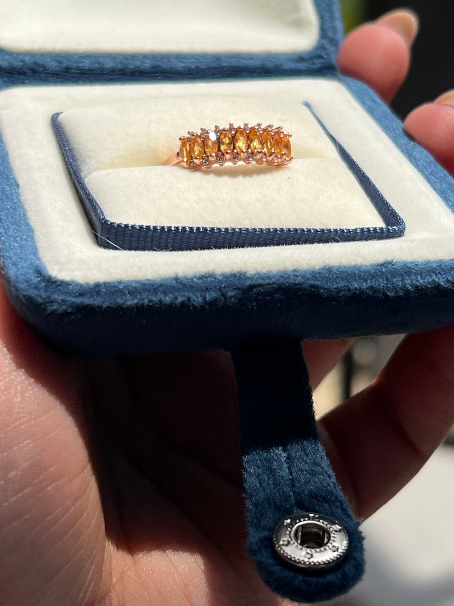 Lola Ring Garnet