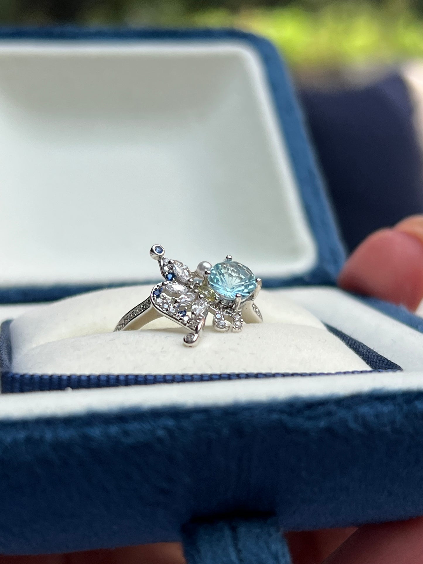 Nora Ring Topaz