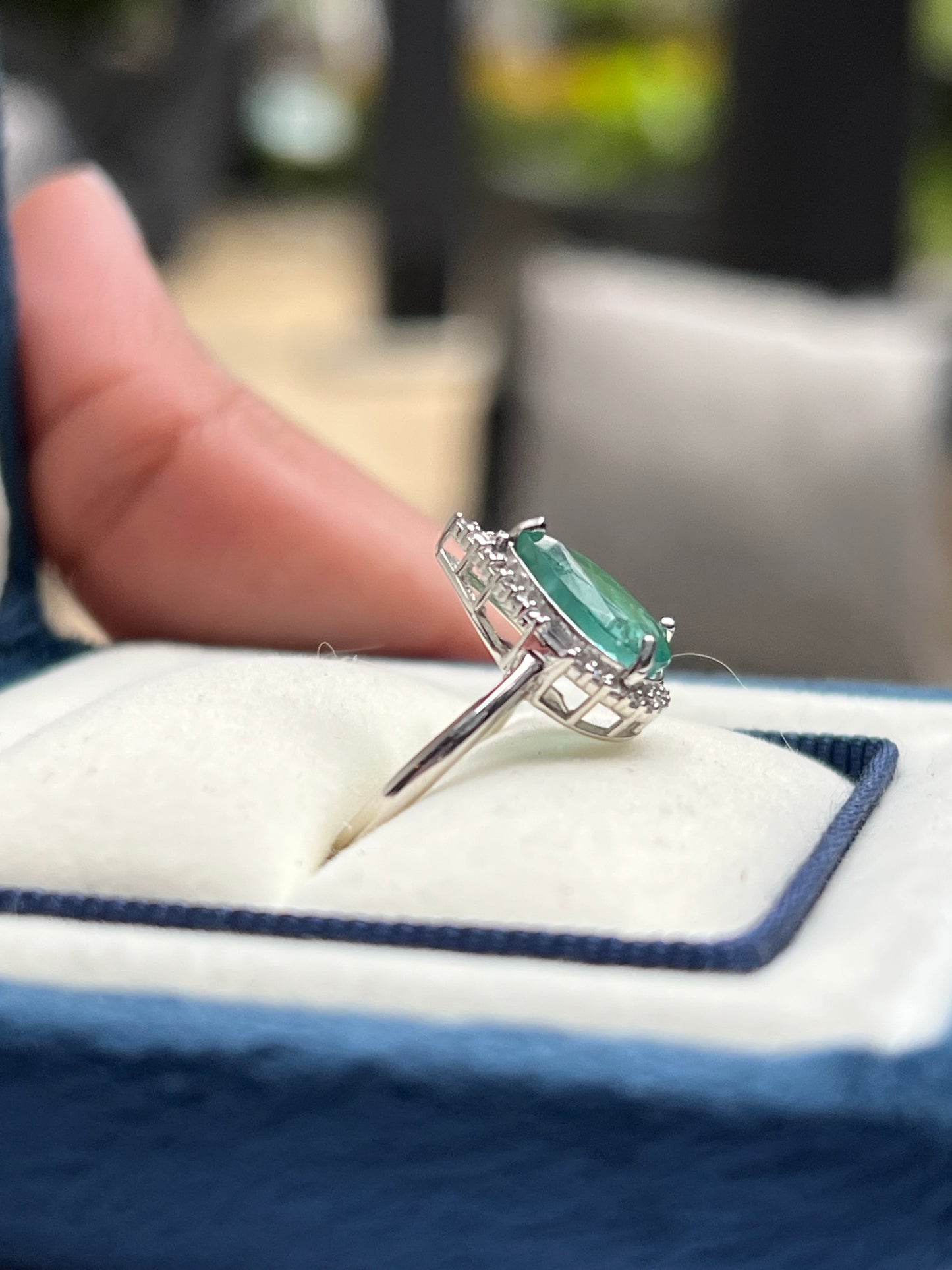 Maggie Ring Emerald